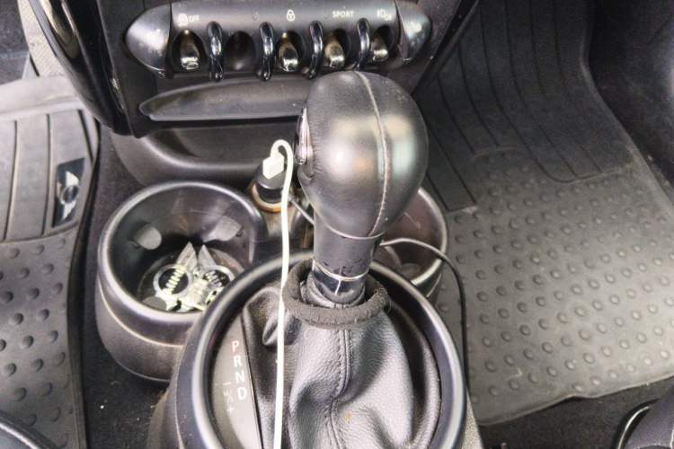 Used MINI Paceman 2013 1.6L COOPER Gear Lever