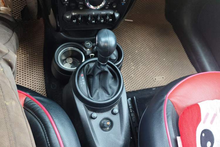 Used MINI Paceman 2013 1.6L COOPER Gear Lever