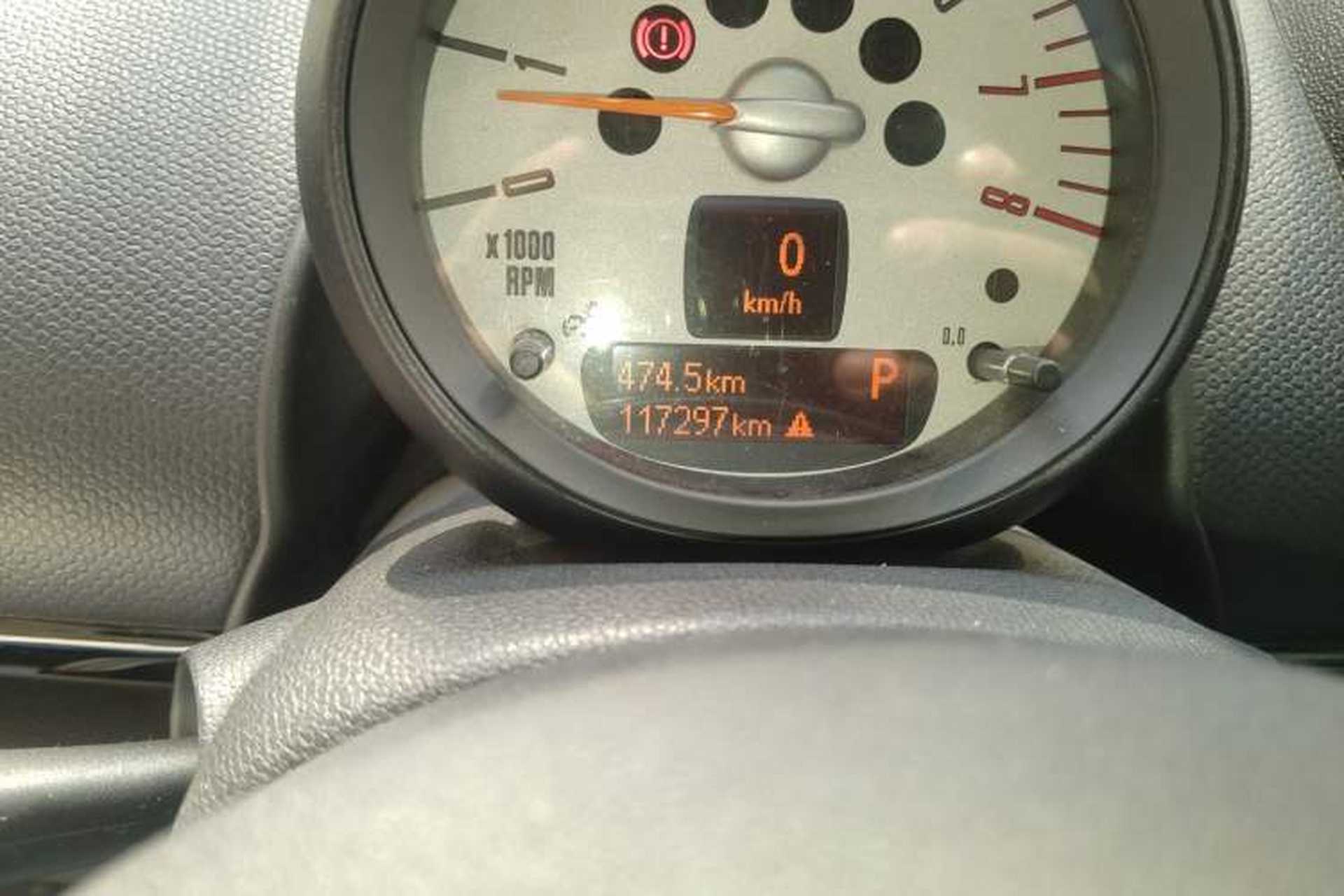 Used MINI Paceman  Odometer Close Up