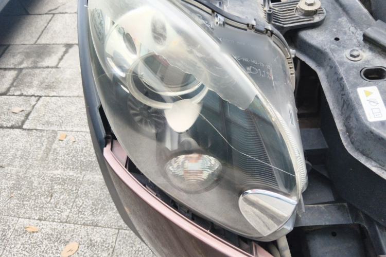 Used MINI Paceman 2013 1.6L COOPER Right Front Headlight