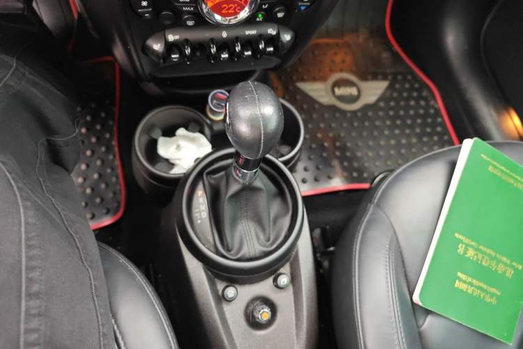Used MINI Paceman 2013 1.6T COOPER S ALL4 Gear Lever