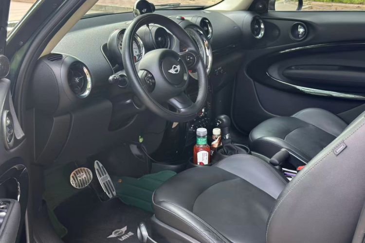 Used MINI Paceman 2013 1.6T COOPER ALL4 Interior 4