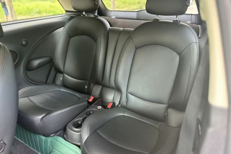Used MINI Paceman 2013 1.6T COOPER ALL4 Interior 5