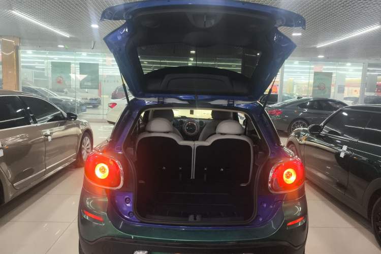 Used MINI Paceman 2013 1.6L COOPER Trunk
