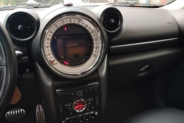 Used MINI Paceman 2013 1.6T COOPER S ALL4 Center Console