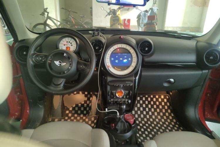 Used MINI Paceman 2013 1.6L COOPER Center Console