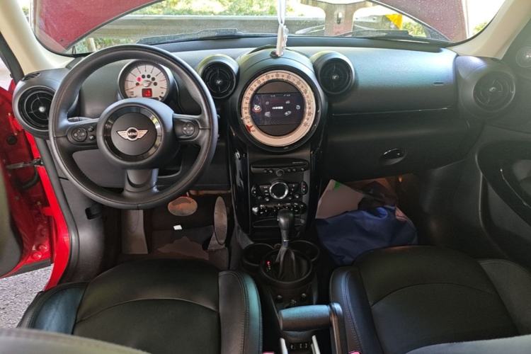 Used MINI Paceman 2013 1.6T COOPER ALL4 Center Console