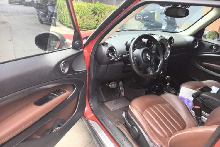 Used MINI Paceman 2013 1.6T COOPER S ALL4 Driver Seat