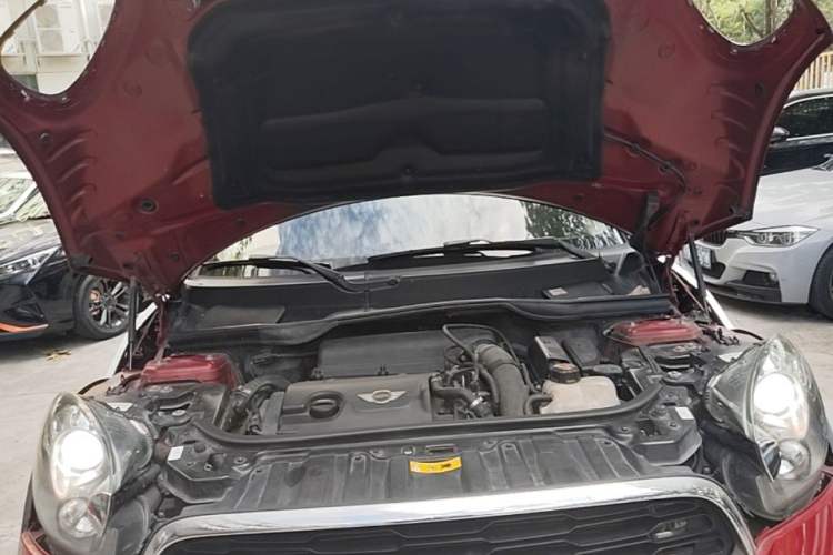 Used MINI Paceman 2013 1.6T COOPER S ALL4 Engine Bay