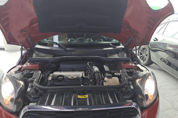 Used MINI Paceman 2013 1.6T COOPER S ALL4 Engine Bay