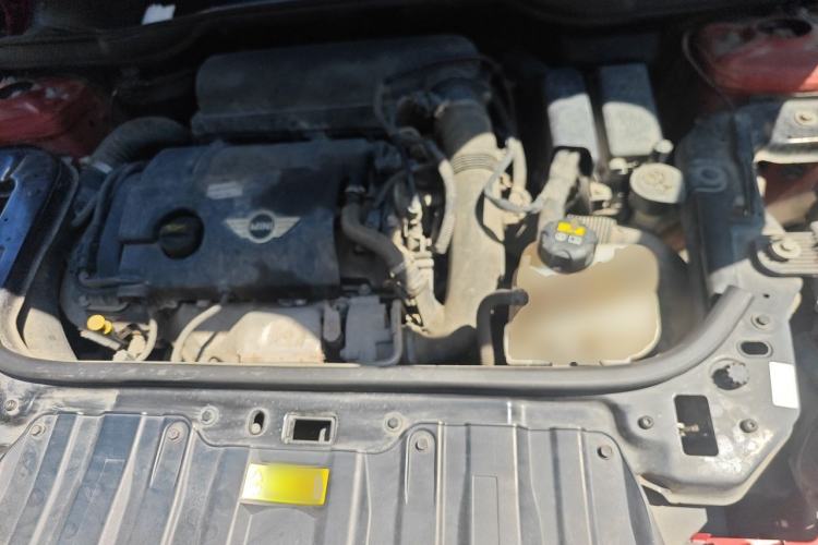 Used MINI Paceman 2013 1.6T COOPER ALL4 Engine Bay