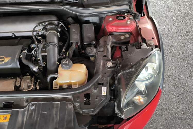 Used MINI Paceman 2013 1.6T COOPER ALL4 Engine Bay Left