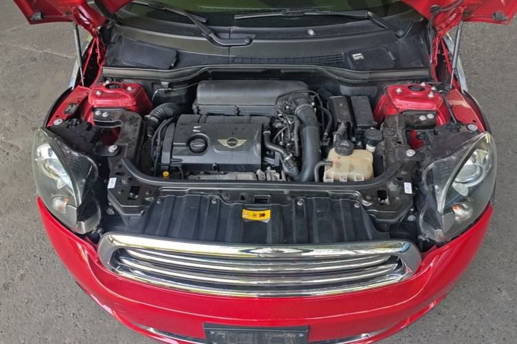 Used MINI Paceman 2013 1.6T COOPER ALL4 Engine Bay