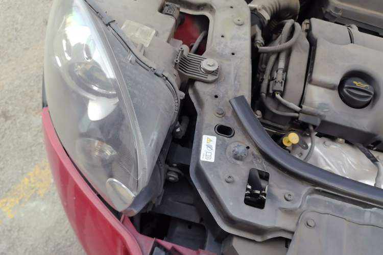 Used MINI Paceman 2013 1.6T COOPER ALL4 Engine Bay Right
