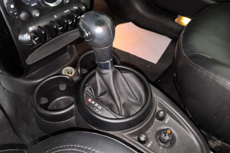 Used MINI Paceman 2013 1.6T COOPER ALL4 Gear Lever