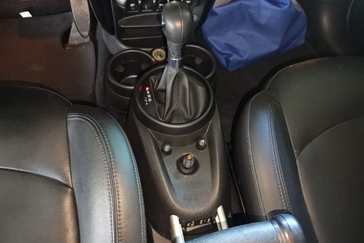 Used MINI Paceman 2013 1.6T COOPER ALL4 Gear Lever