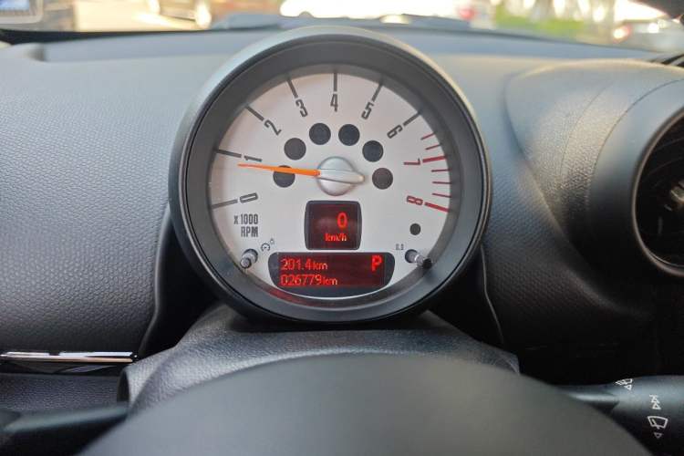 Used MINI Paceman 2013 1.6T COOPER ALL4 Instrument Cluster