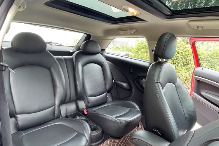 Used MINI Paceman 2013 1.6T COOPER S ALL4 Interior 2
