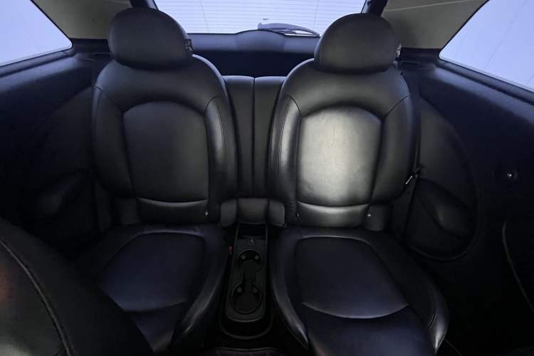 Used MINI Paceman 2013 1.6T COOPER S ALL4 Interior 3
