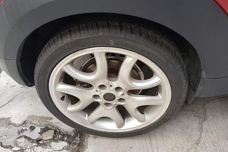 Used MINI Paceman 2013 1.6T COOPER S ALL4 Right Rear Wheel Hub