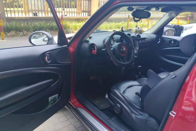 Used MINI Paceman 2013 1.6T COOPER S ALL4 Driver Seat