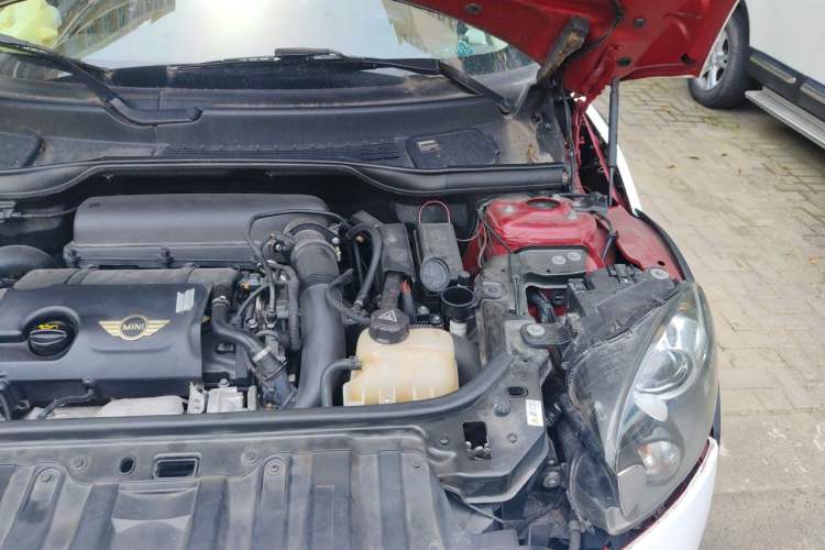 Used MINI Paceman 2013 1.6T COOPER S ALL4 Engine Bay Left