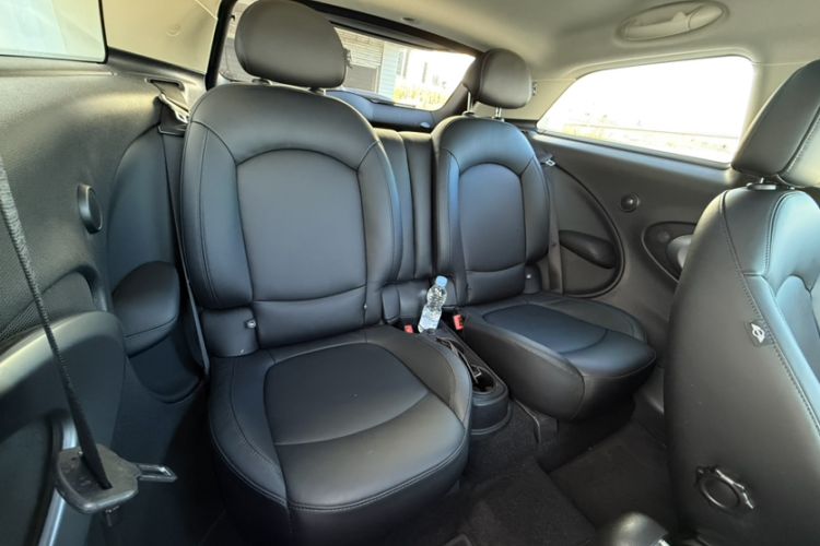 Used MINI Paceman 2014 1.6T COOPER S ALL4 Interior 4