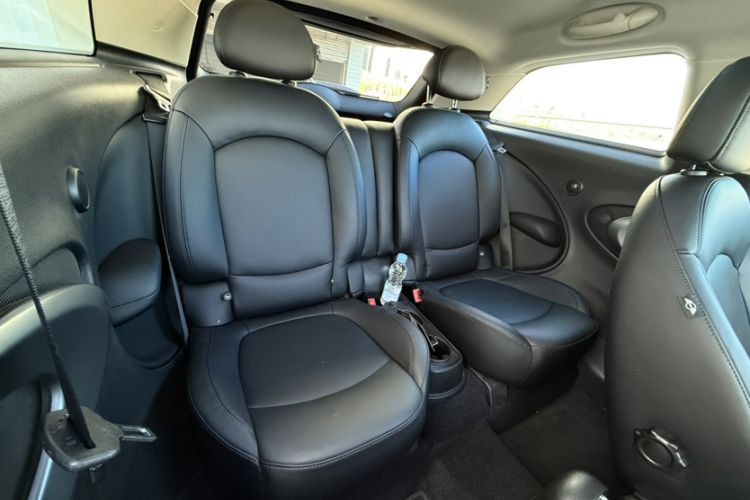 Used MINI Paceman 2014 1.6T COOPER S ALL4 Interior 8