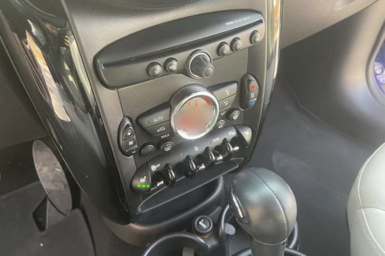 Used MINI Paceman 2014 1.6T COOPER ALL4 Interior 1