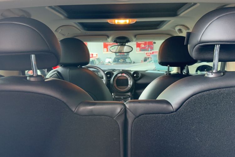 Used MINI Paceman 2014 1.6L COOPER Interior 6