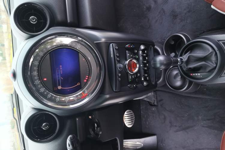 Used MINI Paceman 2014 1.6T COOPER S ALL4 Audio And AC Panel