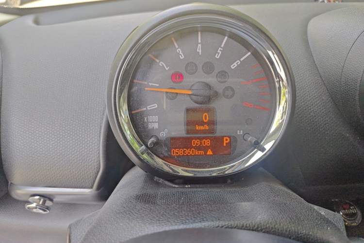 Used MINI Paceman 2014 1.6T COOPER S ALL4 Instrument Cluster