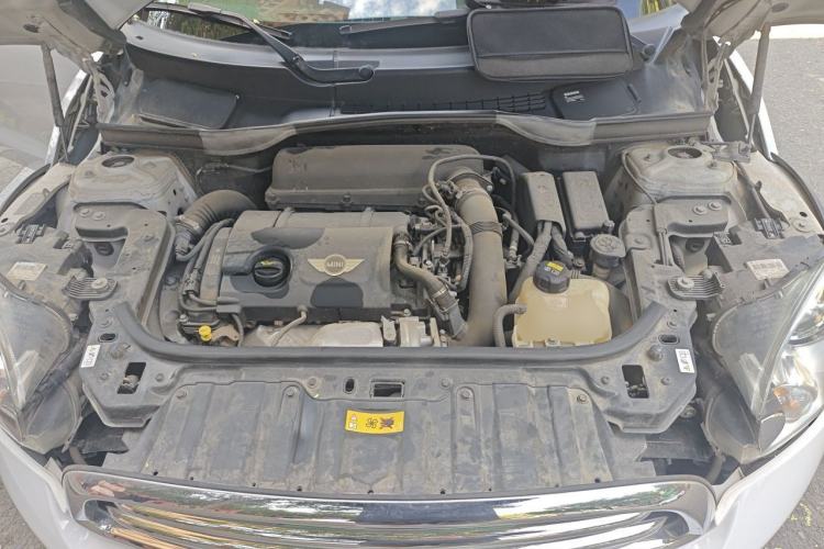 Used MINI Paceman 2014 1.6T COOPER ALL4 Engine Bay