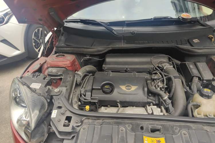 Used MINI Paceman 2014 1.6T COOPER S ALL4 Engine Bay Right