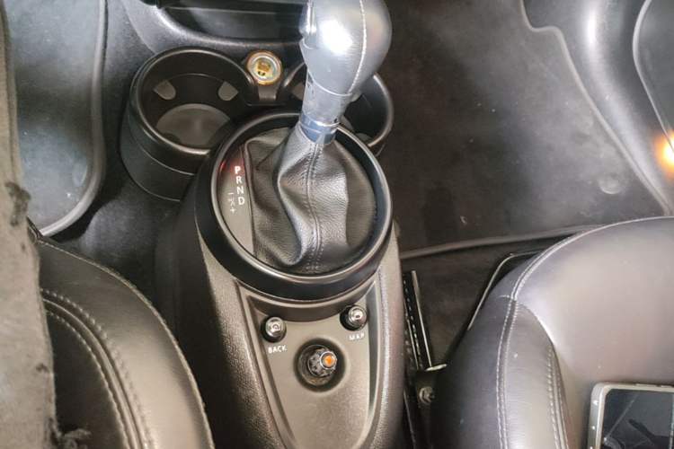 Used MINI Paceman 2014 1.6T COOPER ALL4 Gear Lever