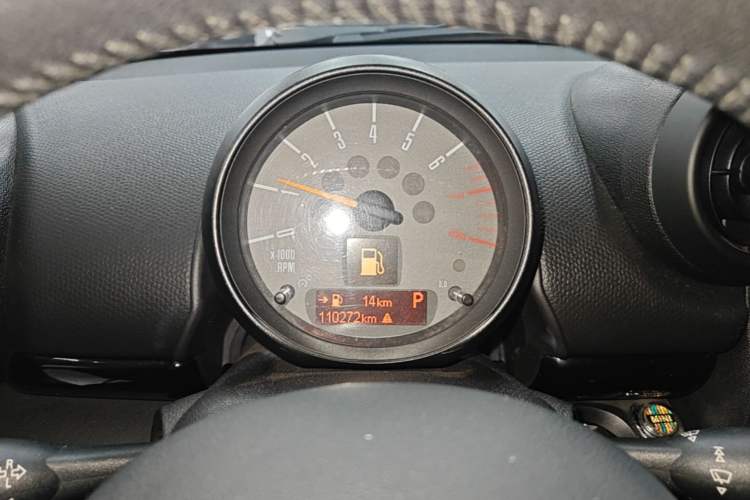 Used MINI Paceman 2014 1.6L COOPER Instrument Cluster