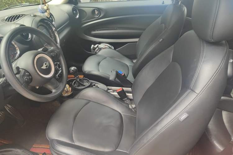 Used MINI Paceman 2014 1.6T COOPER S ALL4 Left Front Seat
