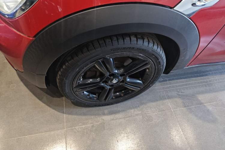 Used MINI Paceman 2014 1.6L COOPER Left Front Wheel Hub