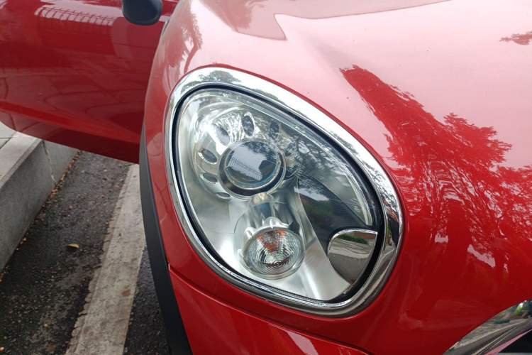 Used MINI Paceman 2014 1.6T COOPER ALL4 Right Front Headlight