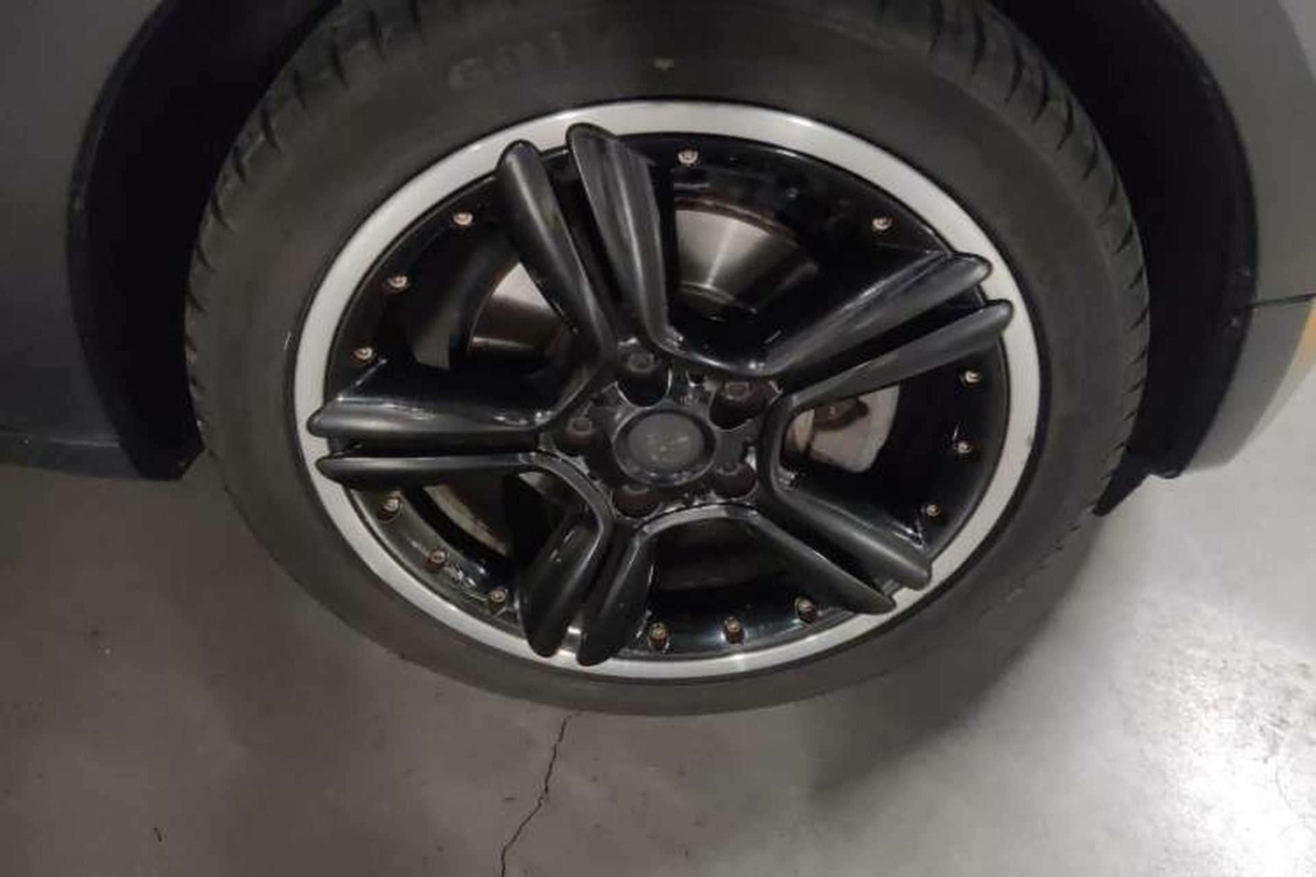 Used MINI Paceman 2014 1.6T COOPER ALL4 Right Front Wheel Hub