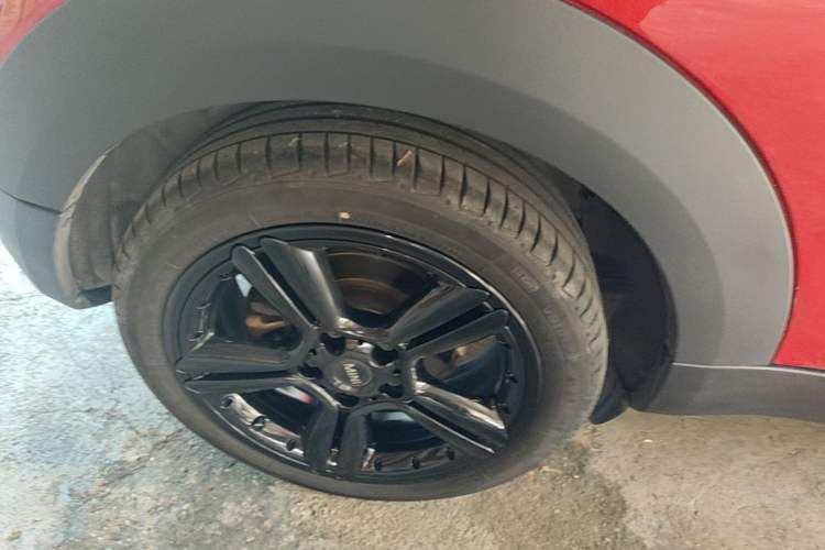 Used MINI Paceman 2014 1.6T COOPER ALL4 Right Rear Wheel Hub