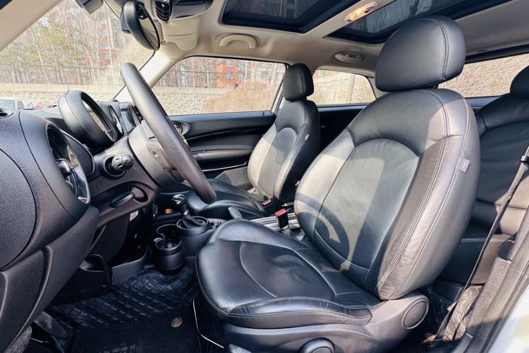 Used MINI Paceman 2014 1.6L COOPER Right Front Seat