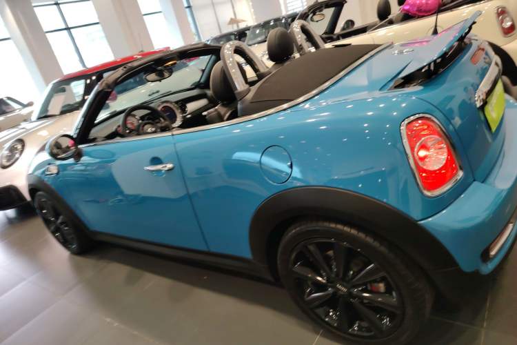 Used MINI Roadster 2012 1.6T COOPER S Exterior 3