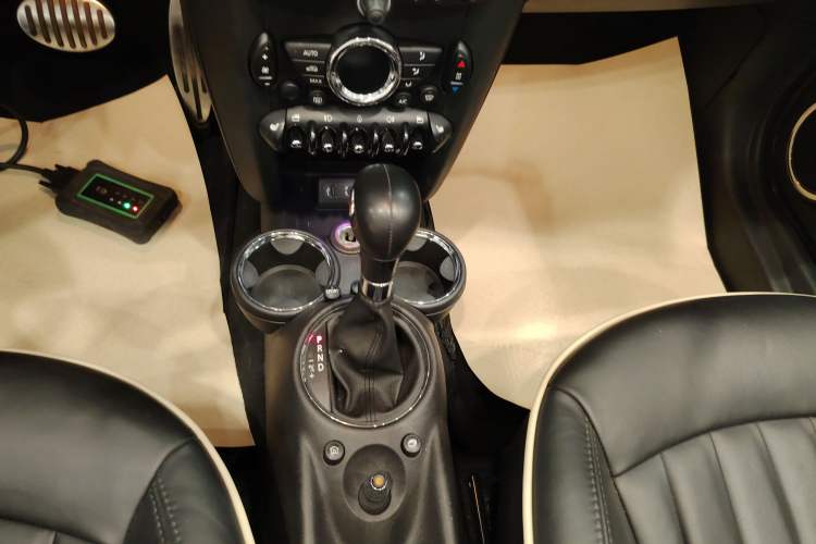 Used MINI Roadster 2012 1.6T COOPER S Gear Lever