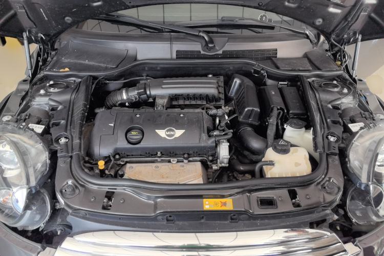 Used MINI Roadster 2012 1.6L COOPER Engine Bay