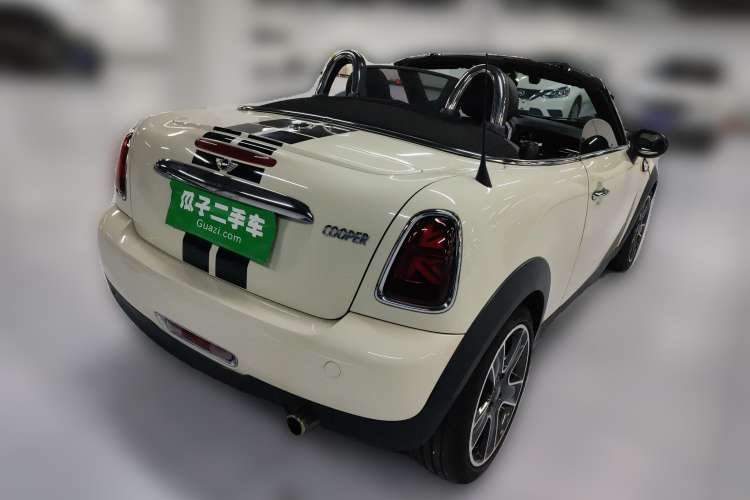 Used MINI Roadster 2012 1.6L COOPER Rear Right 45 Deg