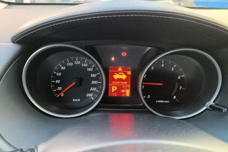 Used Mitsubishi 2010 Kinhui 2.4 Fashion Edition Instrument Cluster
