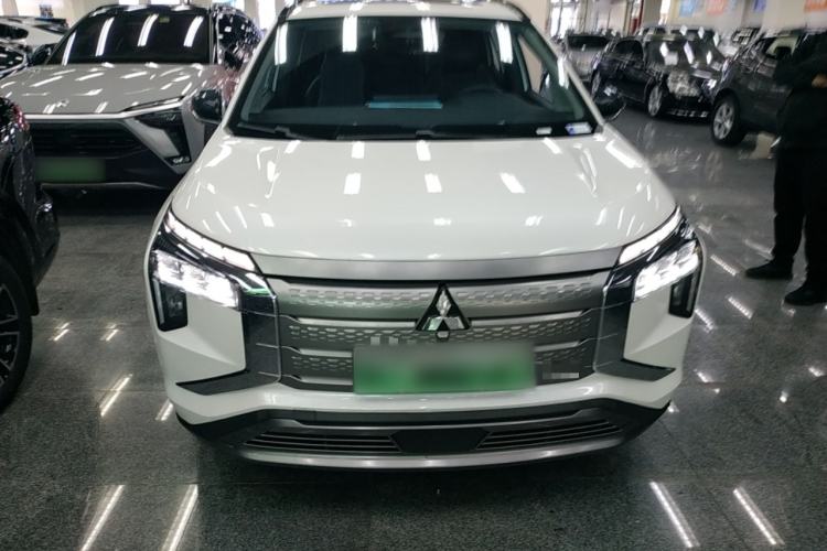 Used Mitsubishi AIRTREK 2022 Hardcore Edition Front