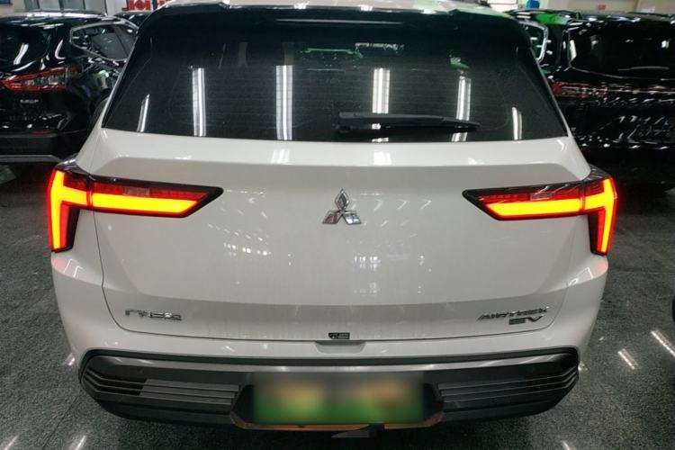 Used Mitsubishi AIRTREK 2022 Hardcore Edition Rear