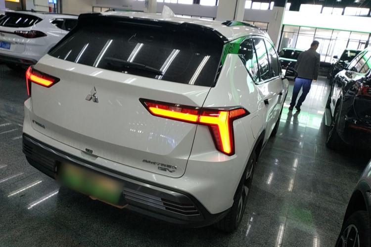 Used Mitsubishi AIRTREK 2022 Hardcore Edition Rear Right 45 Deg